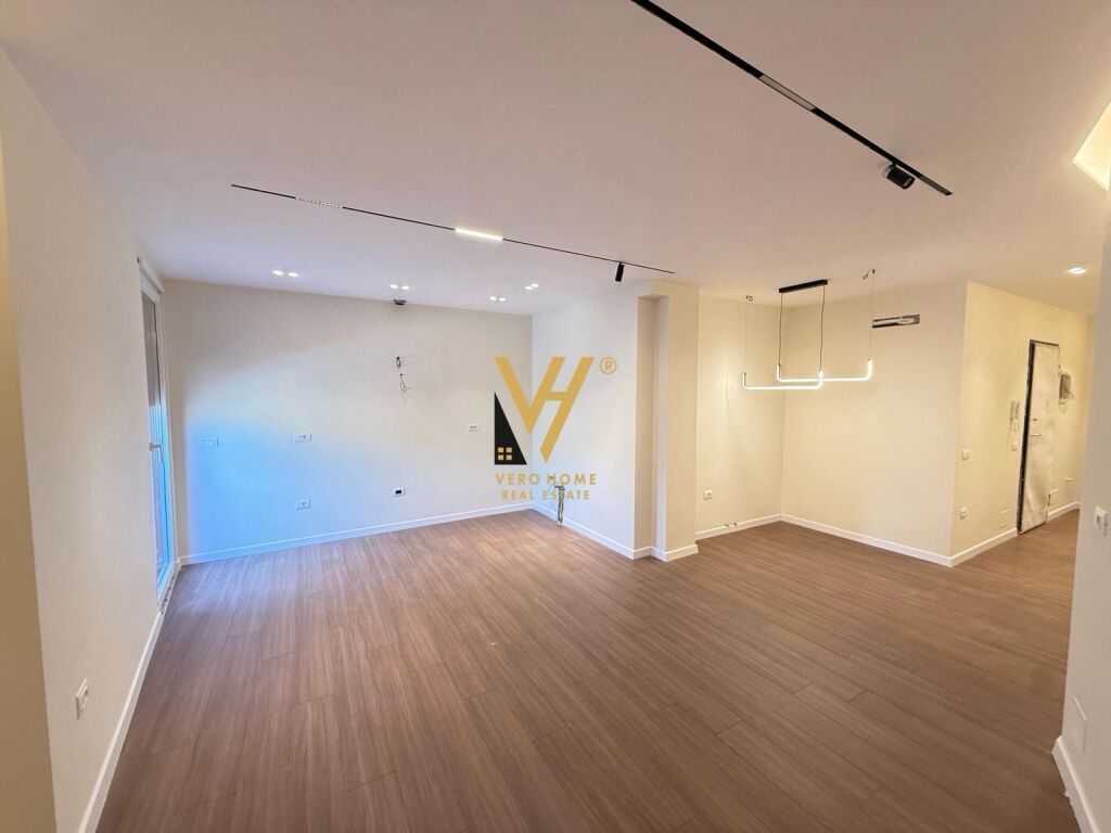 FOR SALE APARTMENT 2+1+BLK NEAR THE NEW MATERNITY 235,000 EURO
