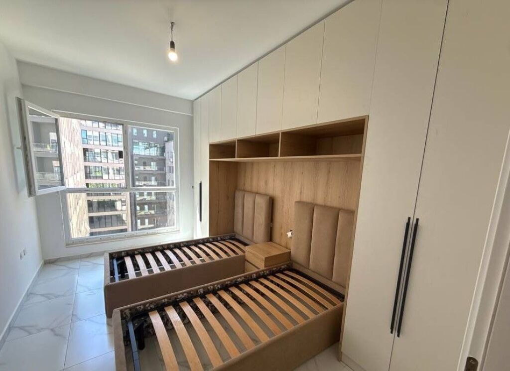 AFFITTASI APPARTAMENTO 2+1+2, RESIDENZA AURA, LAPRAKË!