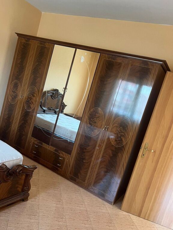 🏡 Jepet me qera shtëpi private 3+1 + Post Parkimi – Fresk