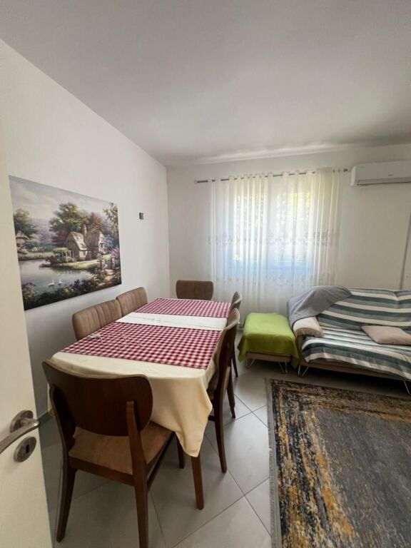 SHITET SHTEPI PRIVATE PRANE HOTEL DELTA, AUTOSTRADA DURRES-TIRANE
