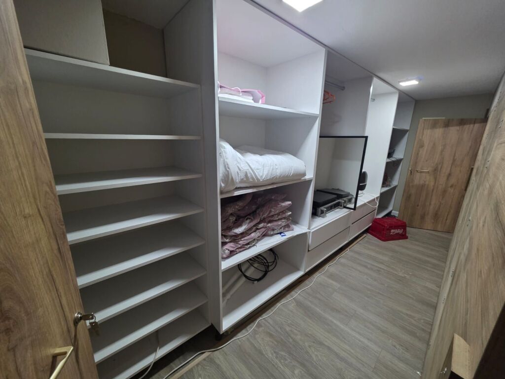 Duplex 1+1 for sale for residence or office – Yzberisht !