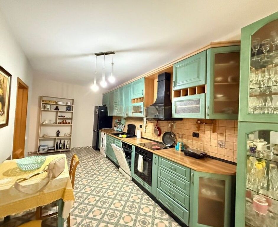 Jepet me qira Apartament 2+1 pas Kompleksit "Square21"