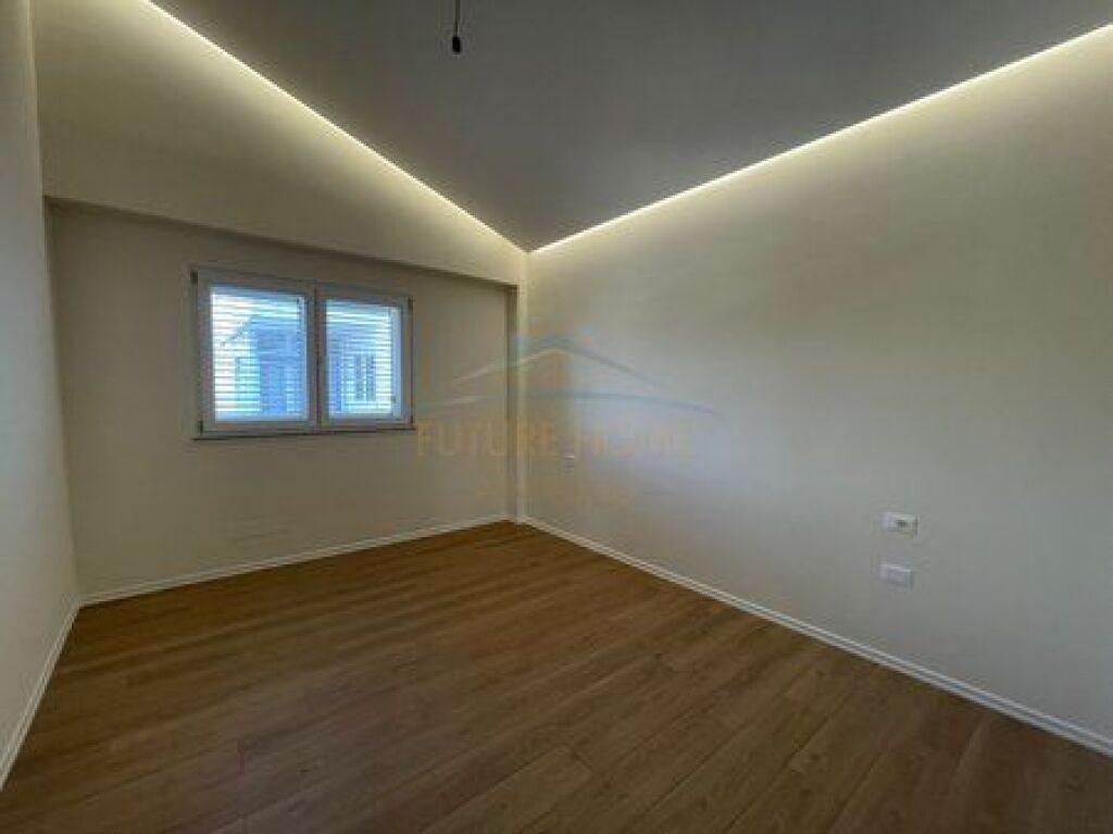 Shitet,Duplex 2+1,Fresk