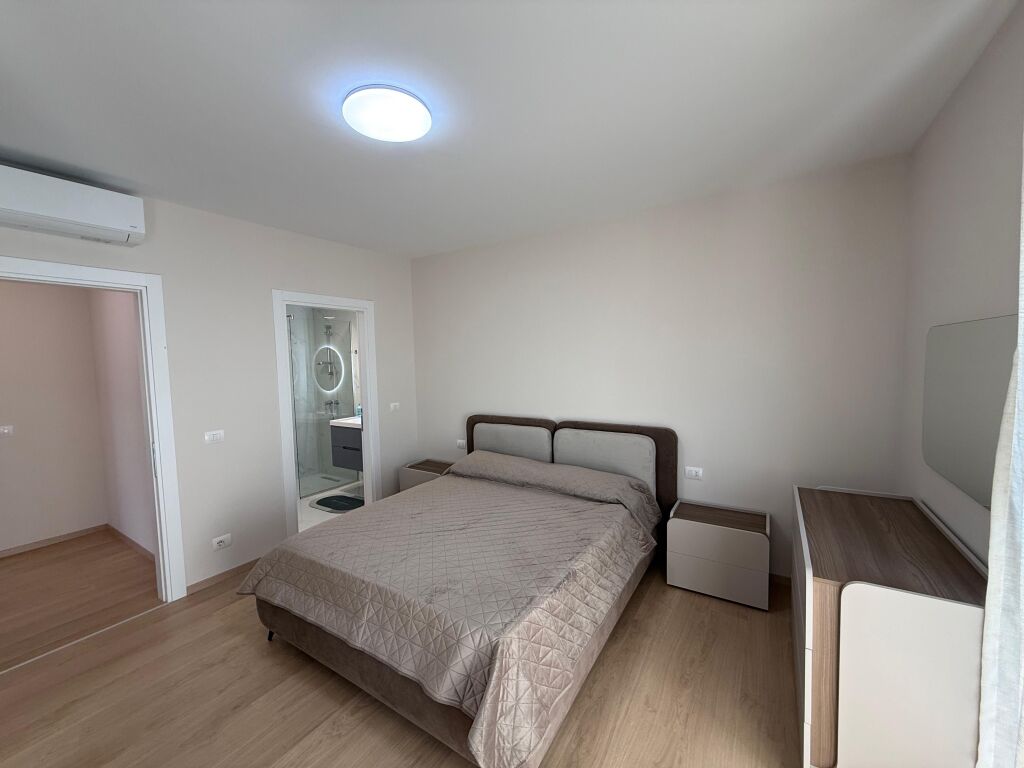Appartamento in affitto 2+1+2+parcheggio Vicino casa italia