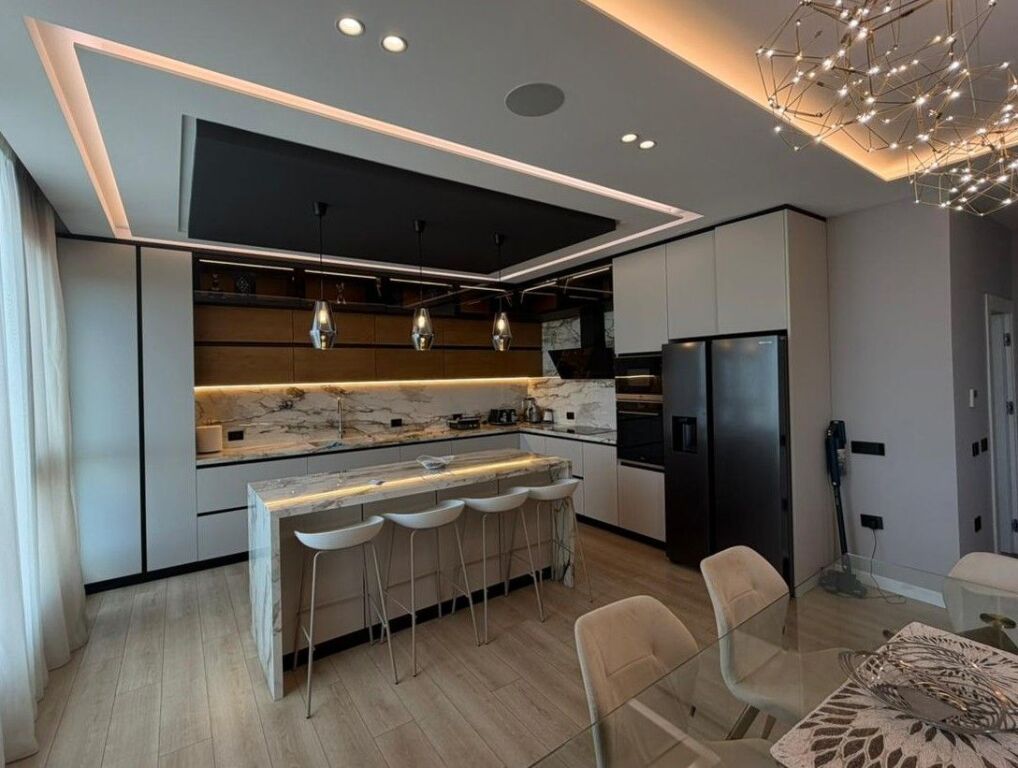 Luxury duplex for rent at Square 21