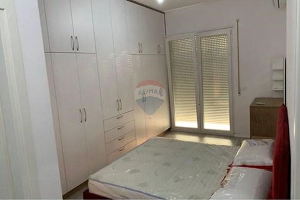 APARTAMENT 2+1+ Post Parkimi PER QIRA Univers City