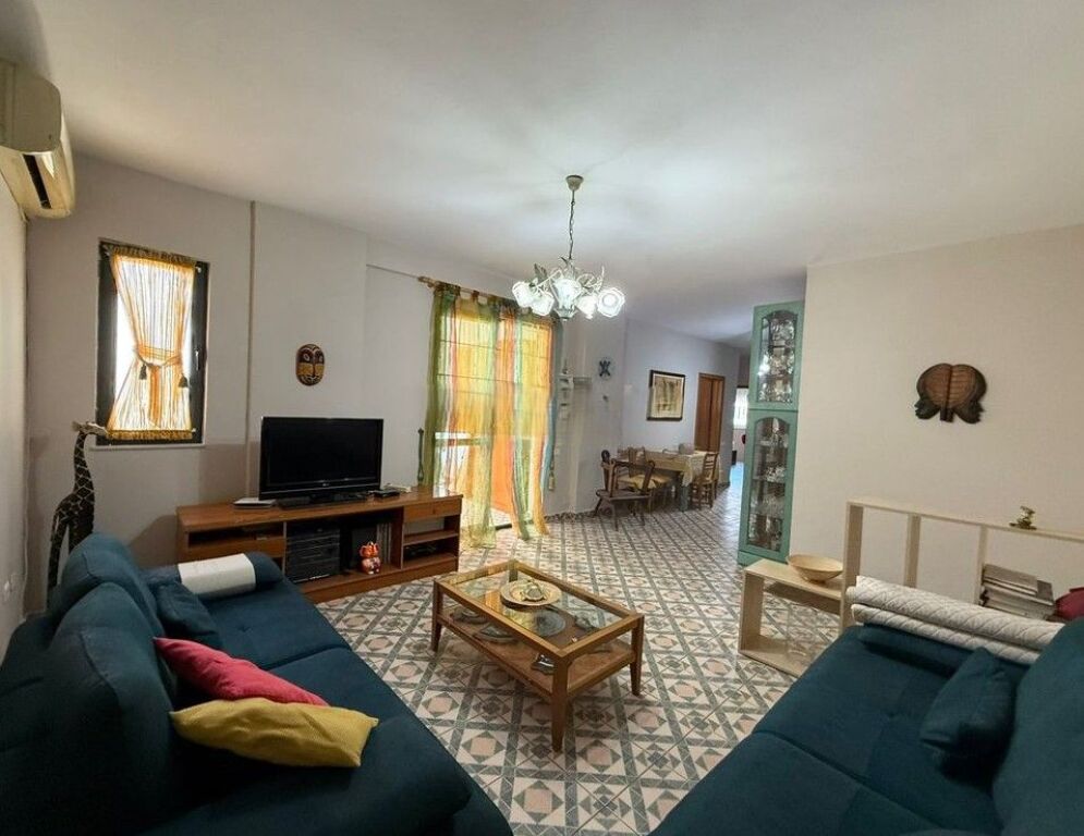 Jepet me qira Apartament 2+1 pas Kompleksit "Square21"