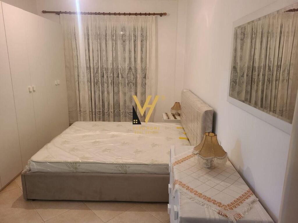 VENDESI APPARTAMENTO 2+1+2+2BLK A YZBERISHT 155.000 EURO
