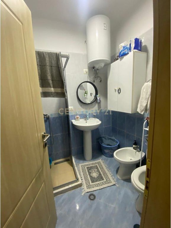 RESTORANT FRESKU, SHESIM APARTAMENT 2+1 ME VERANDE 130,000 € Sip. Totale  90m2