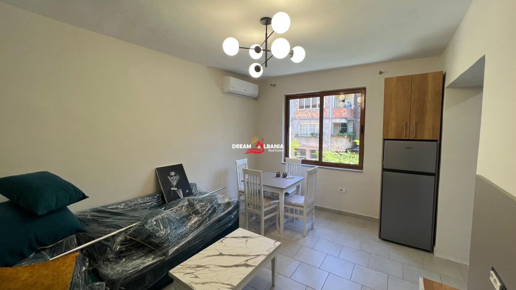 Apartament 1+1 me qera Tek 21 Dhjetori prane Supermarket “Joena” (ID 4219348)