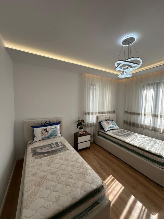 Apartment 2+1+2