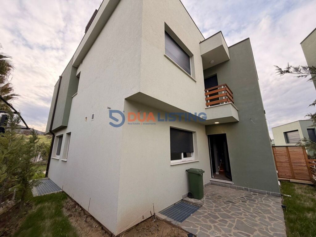 VILLA IN AFFITTO A LONG HILL RESIDENCE 2!!