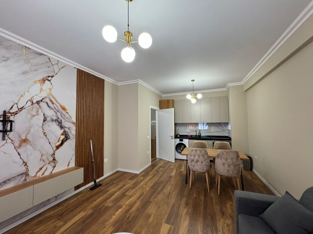 🏡 Appartamento 1+1 in affitto 📍 Astir – Urban Gate💰 Prezzo: 50.000 lek/mese