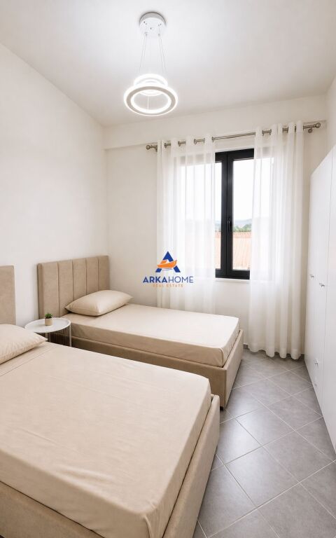 JEPET APARTAMENT ME QERA 2+1+BALLKON "PRANE ALABANOPOLIS ,DON BOSKO" 75000 LEKE