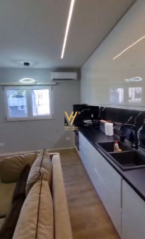 FOR SALE APARTMENT 1+1+BLK NEAR THE PARIS COMMUNE 17,000,000 LEKE