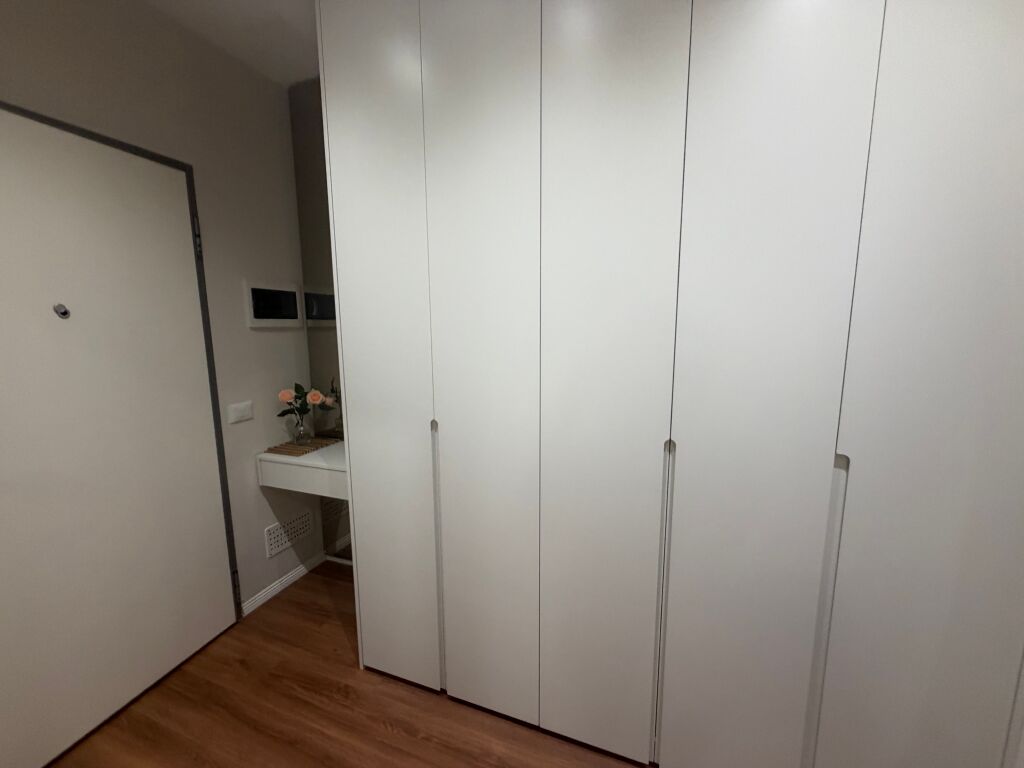 1+1, arredato, residenza Kensli, porcellana, 700 mila lek