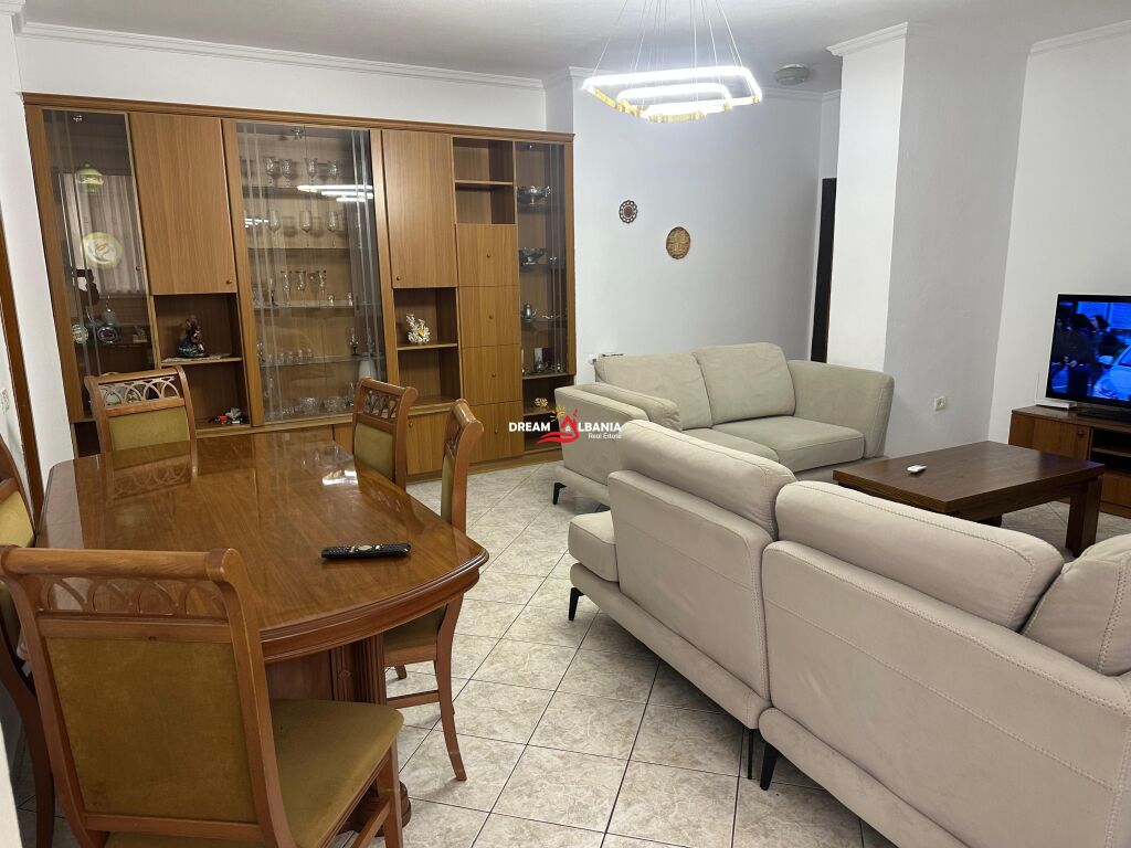 Appartamento 3+1+2 in affitto in Via Siri Kodra vicino al Centro Sanitario (ID 4231490)
