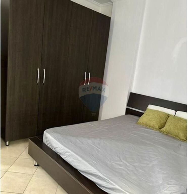 Apartament - Për Shitje