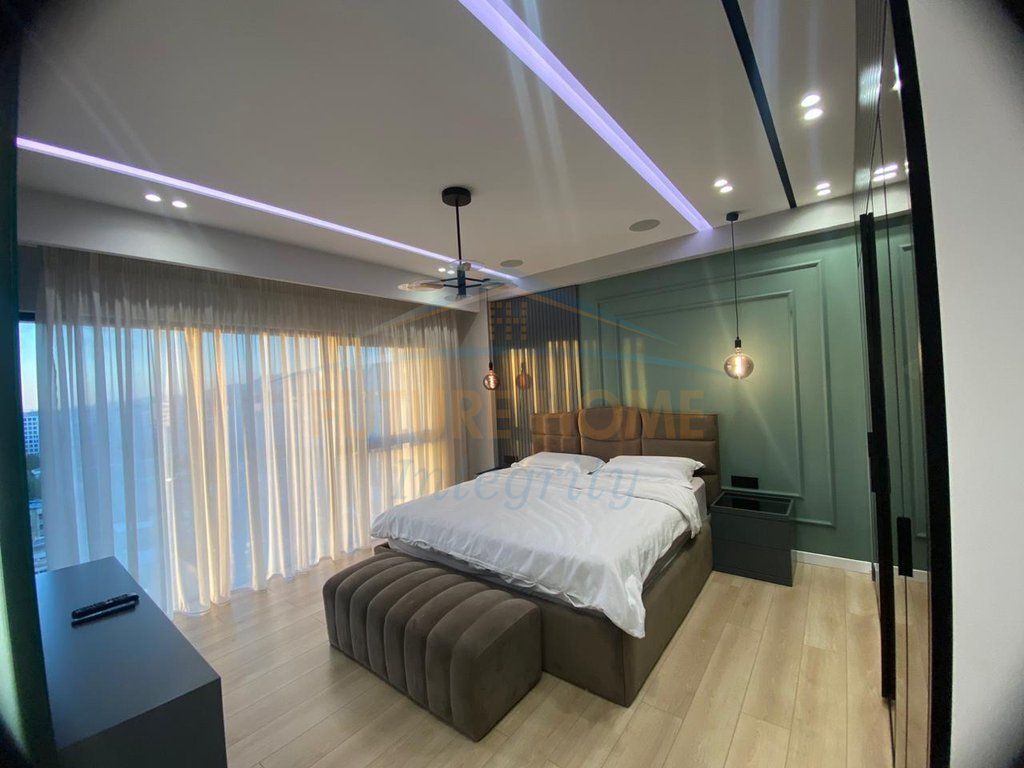 Rent, Duplex 4+1+3+Veranda+Parking space, Square Complex 21, Tirana.