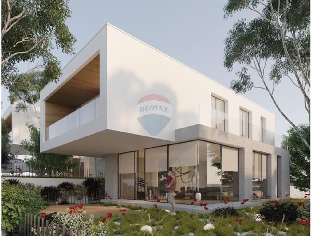 FARKE, BLIN RESIDENCE, VILLE IN VENDITA