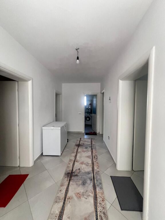 SHITET SHTEPI PRIVATE PRANE HOTEL DELTA, AUTOSTRADA DURRES-TIRANE