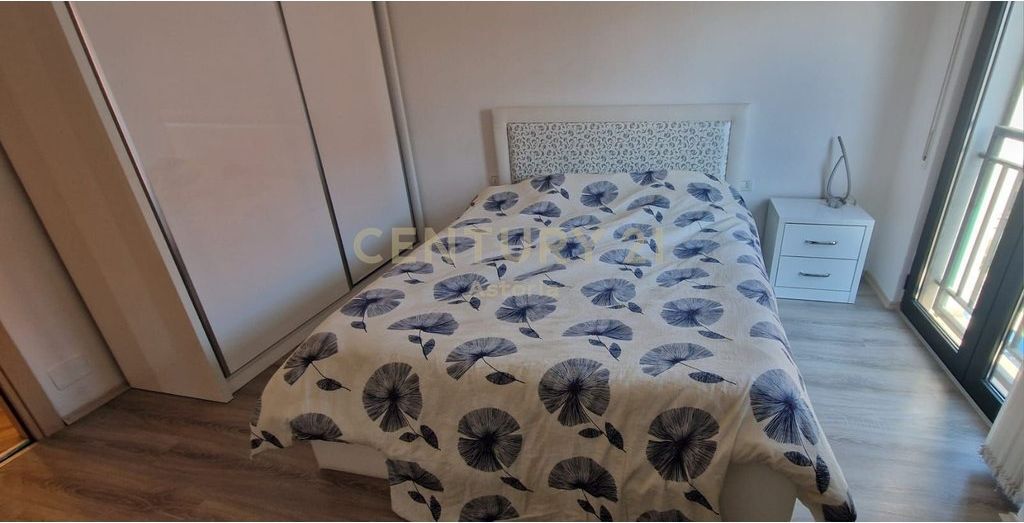 Jepet me qira apartament 3+2+post parkimi tek Green City ne Astir! 800 € /Muaj