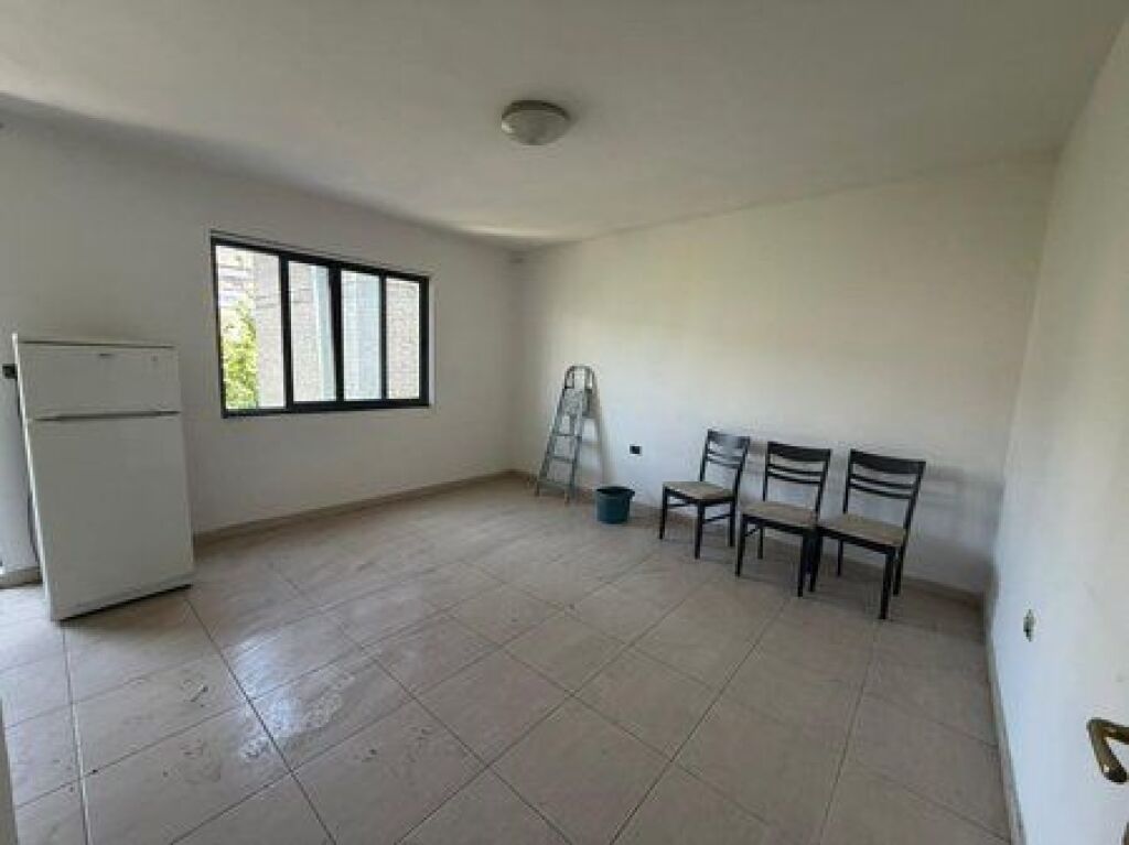 For sale, Apartment 2+1+Storage, Bajram Curri Boulevard, Tirana