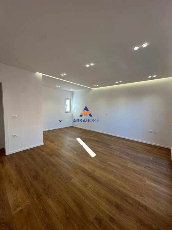 FOR SALE APARTMENT 2+1 "MBRAPA FSHN" 196,000 EURO