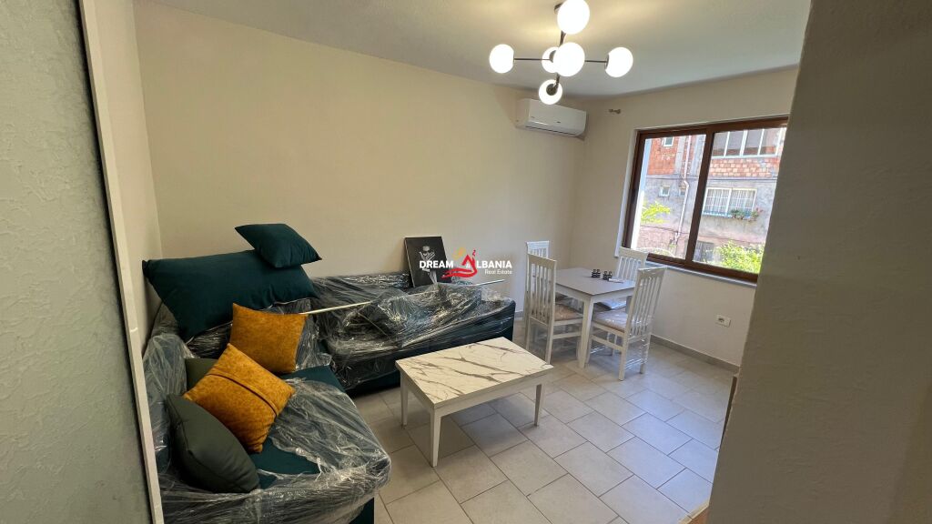 Apartament 1+1 me qera Tek 21 Dhjetori prane Supermarket “Joena” (ID 4219348)