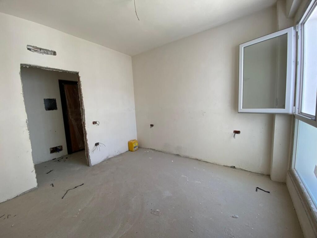 Shitet apartament 1+1 Astir
