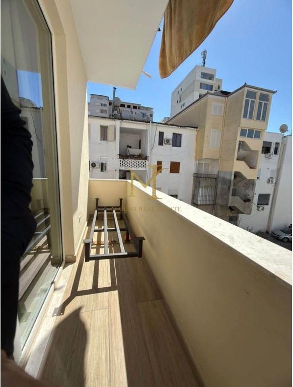 Apartament me qera Durrës 2+1