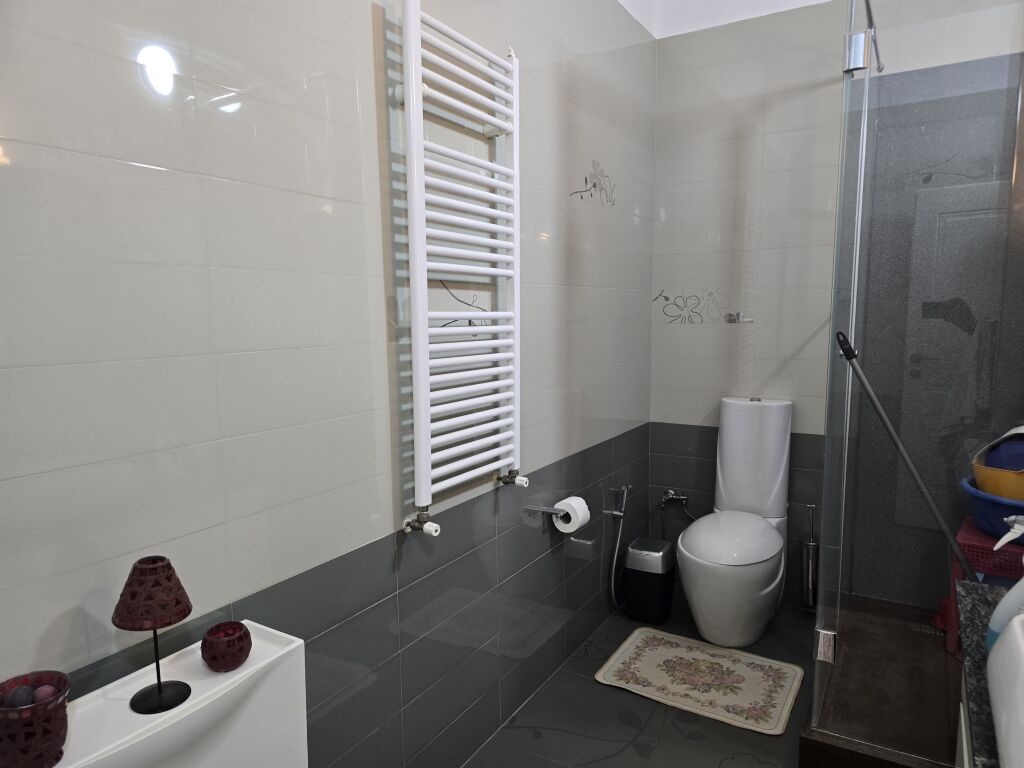 Apartment 2+1+2+Balconies+Parking Space for Rent at Vila Gold