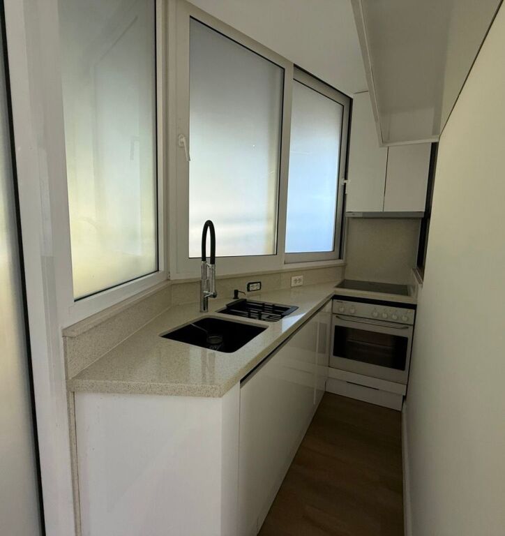 Apartment 2+1+Verandas for Rent, Fusha Aviacionit