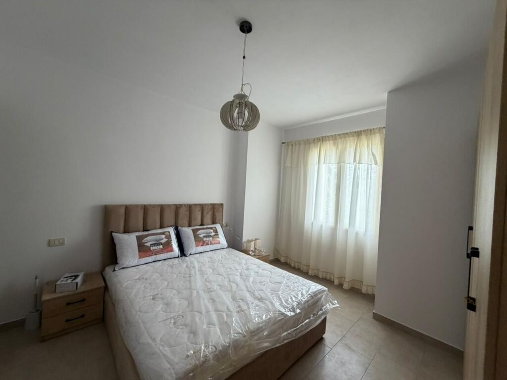Apartament me qira 2+1+2+2