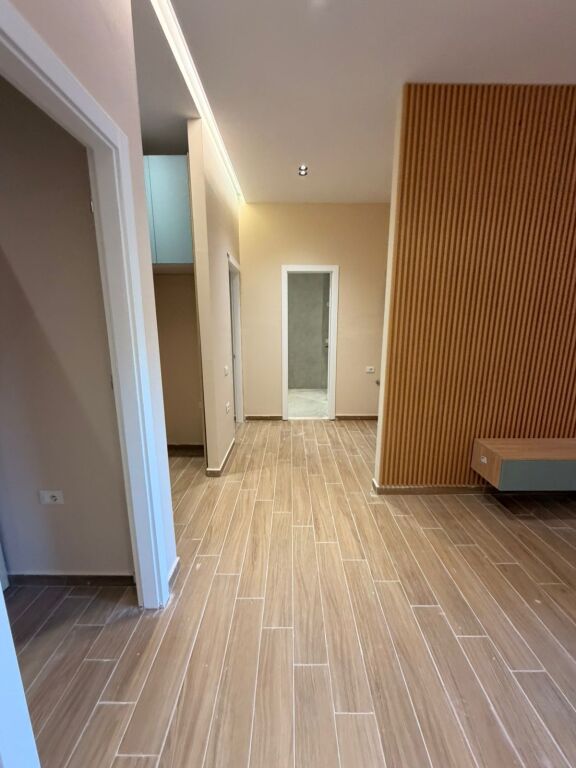 SHITET APARTAMENT 2+1 SHKEMBI I KAVAJES, GOLEM