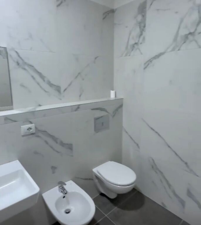 Ufficio in affitto in Via dei Kosovari