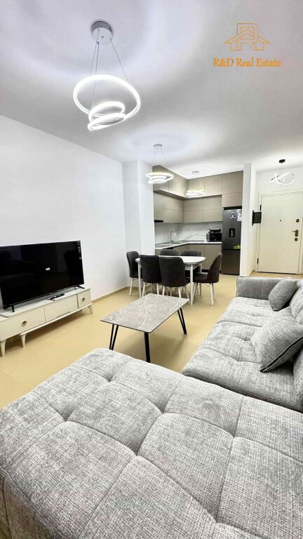 🏡 IN AFFITTO: Appartamento 2+1 – Complesso Star (Ex Parco), Tirana