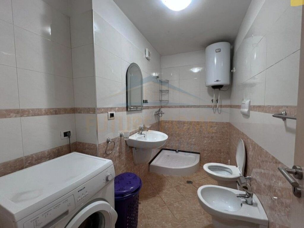 Rent, Apartment 2+1, Former Electric Market, Tirana.