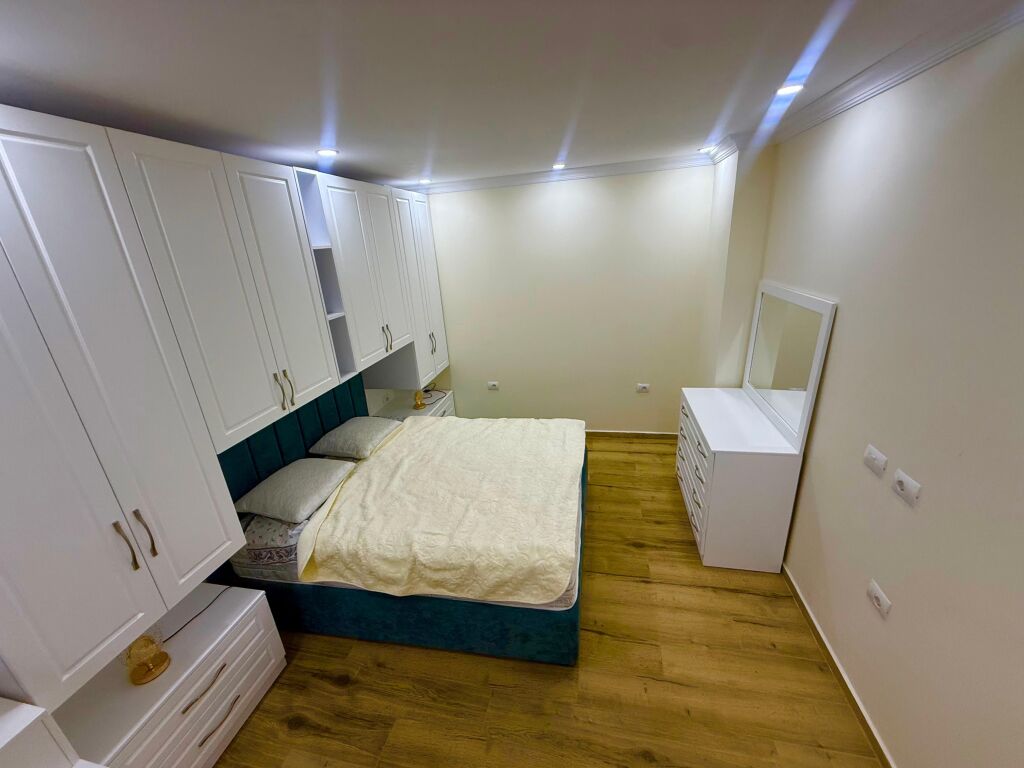 SHITET APARTAMENT 1+1 NE GOLEM SHUME PRANE DETIT ! Ndertim i vitit 2024 !!
