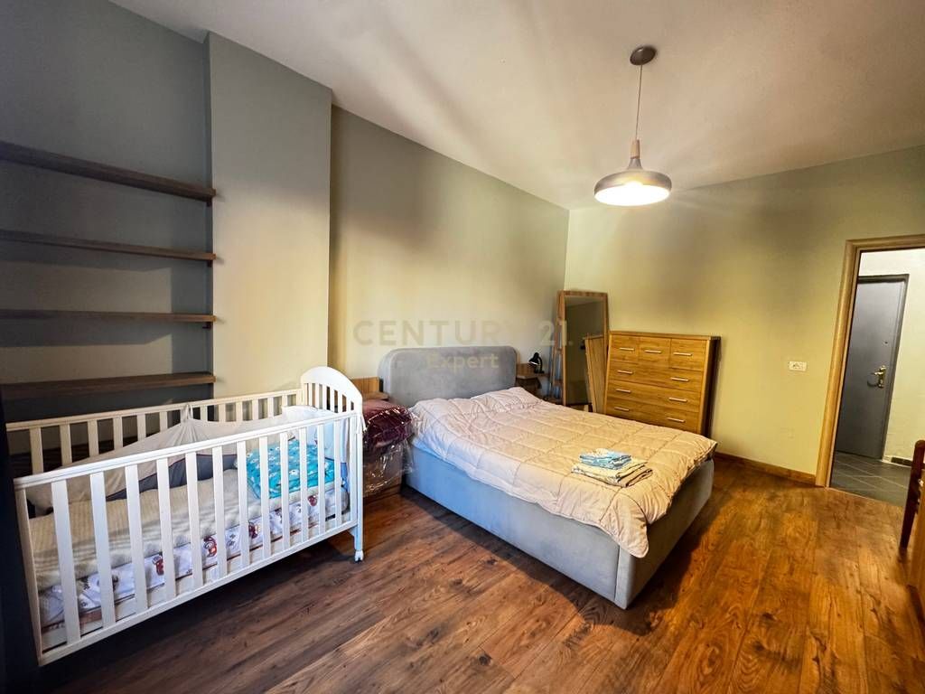 JAPIM ME QERA APARTAMENT 1+1 TEK MINE PEZA 550 € /Muaj