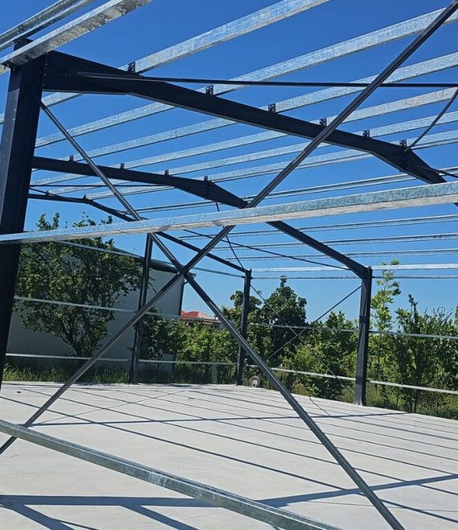 MAGAZZINO IN AFFITTO – KTHESA E KAMZËS (TRESH) 🏢