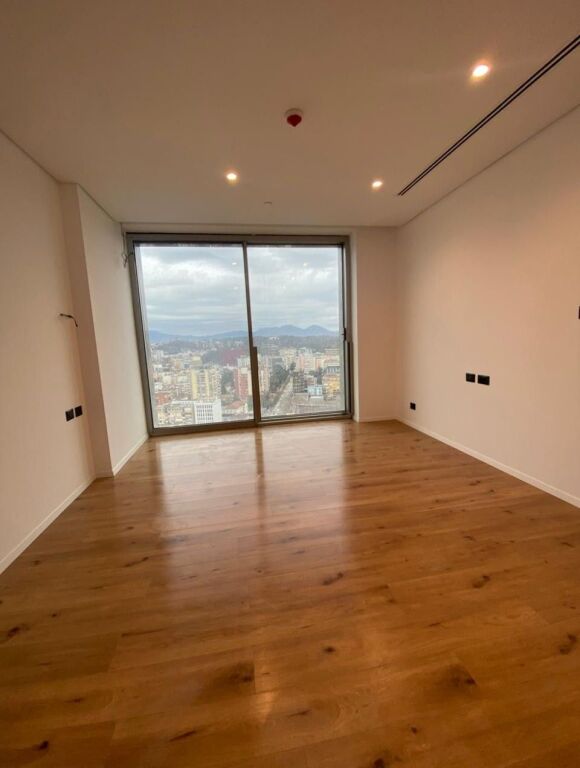 🏢 Office for Rent – Downtown One, Tirana