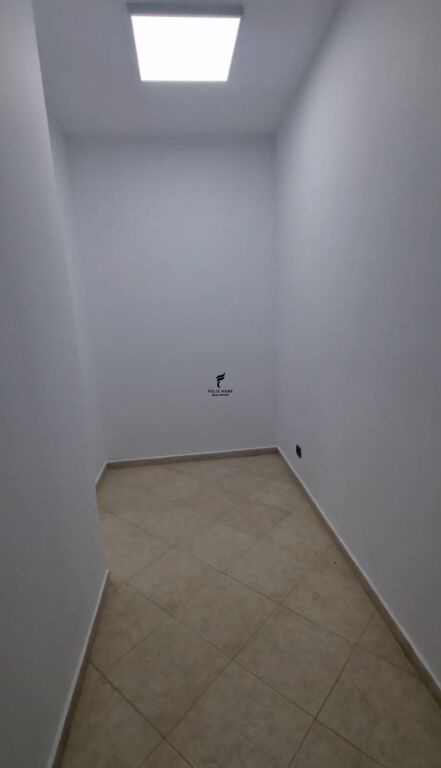 ZYRE ME QERA 80M2 MYSLYM SHYR 96.000 LEKE FH-72336