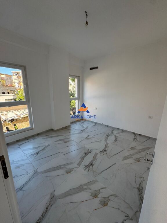 AFFITTASI APPARTAMENTO 1+1+BALCONE "VIA DRITAN HOXHA" 50.000 LEKE