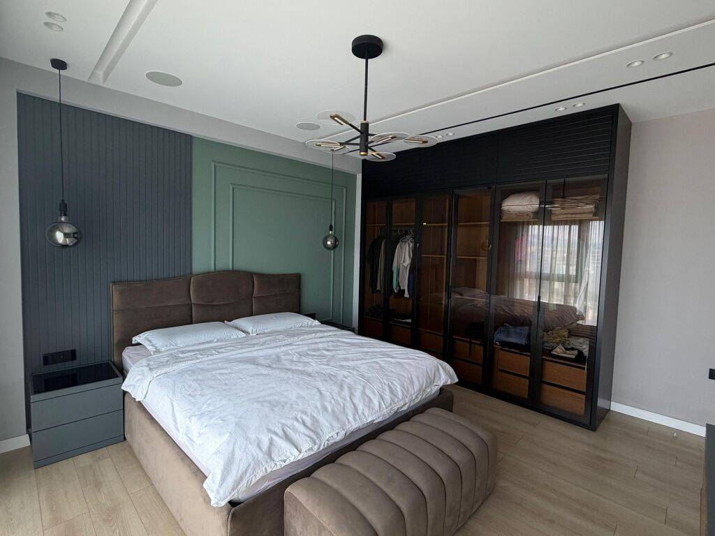Jepet me qira dupleks luksoz tek Square 21