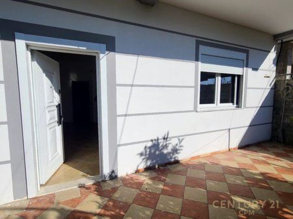 PRIVATE HOUSE WITH YARD FOR SALE IN VORE
