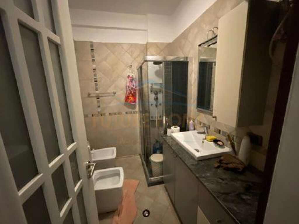 In vendita, Appartamento 2+1+2, Kodra e Diellit, Tirana.