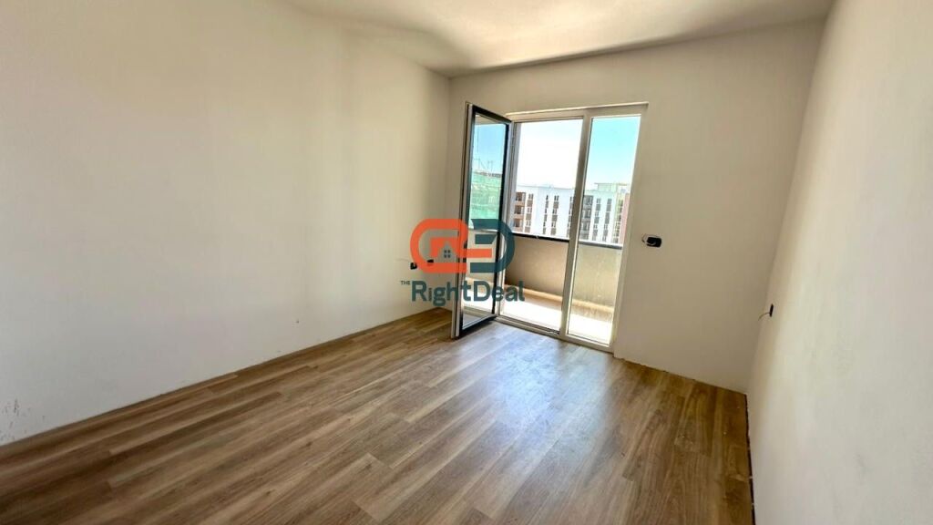 Okazion Kleringu!!! Tek Kompleksi "Shehu Konstruksion", Shitet Apartament 2+1+2, Me Pamje Te Lire!!!