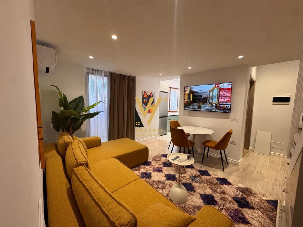 DUPLEX FOR RENT AT RRUGA E DIBRES 65,000 LEKE