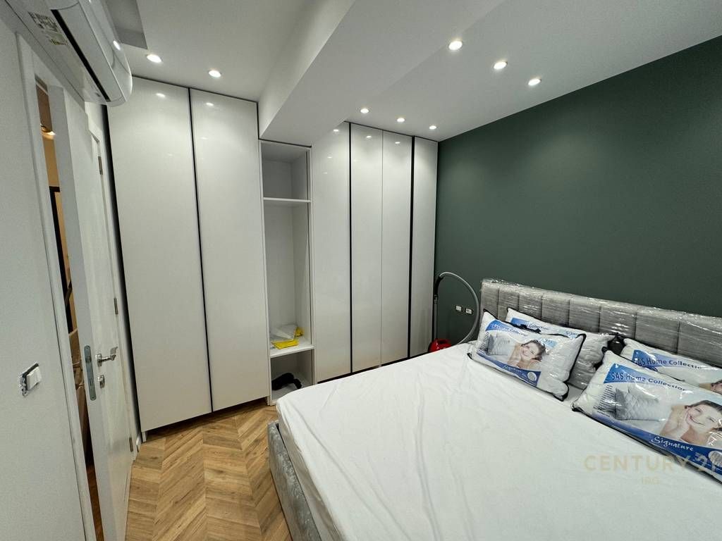 SHITET APARTAMENT 1+1 TEK KISHA KATOLIKE, RR. KAVAJES | 23,000,000 ALL